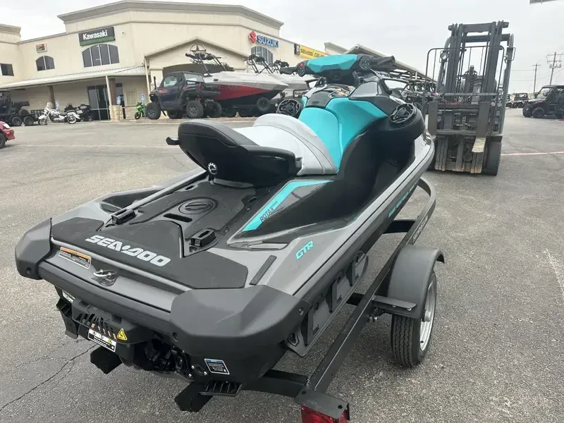 NEW 2026 SEADOO GTR 230 WITH SOUND SYSTEM Image 3