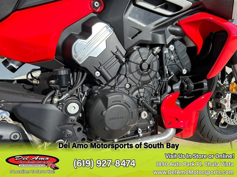 2024 Ducati DIAVEL V4  in a RED exterior color. Del Amo Motorsports of South Bay (619) 547-1937 delamomotorsports.com 