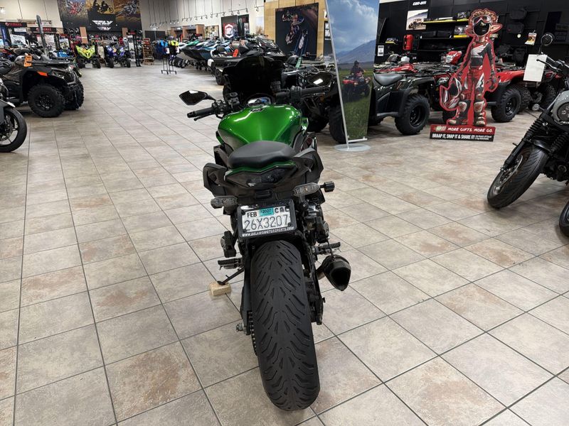 Used 2025 Kawasaki NINJA 1100SX SE Image 16