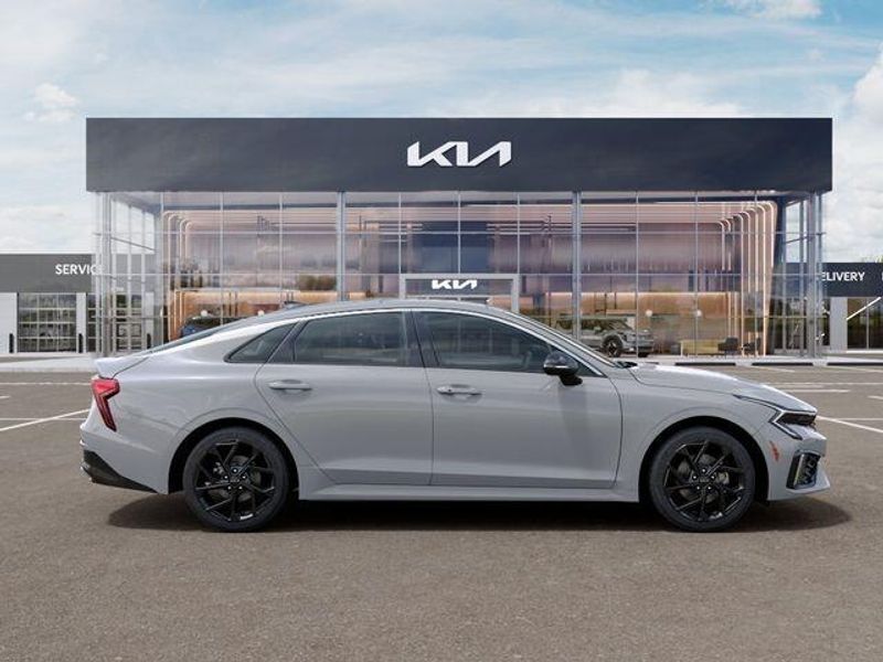 New 2026 Kia K5 GT-LineImage 8