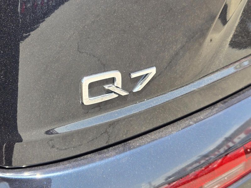 Used 2018 Audi Q7 3.0 TFSI Prestige