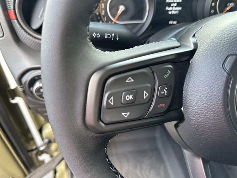 New 2025 Jeep Gladiator Rubicon X 4x4Image 24