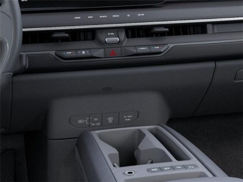 New 2026 Kia EV9 Light Long RangeImage 23