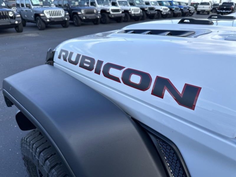 2024 Jeep Gladiator Rubicon 4x4 in a Bright White Clear Coat exterior color. Gupton Motors Inc 615-384-2886 guptonmotors.com 