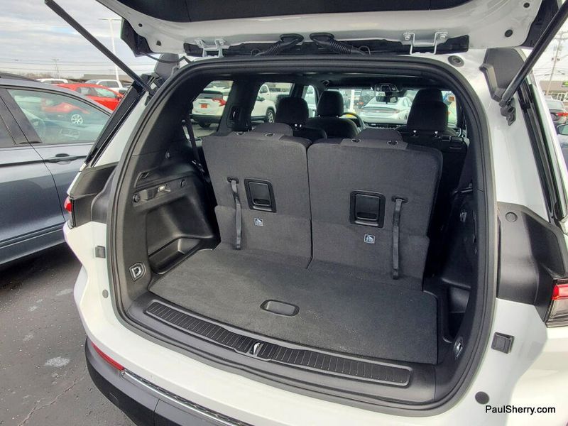 Used 2025 Jeep Grand Cherokee L Laredo X