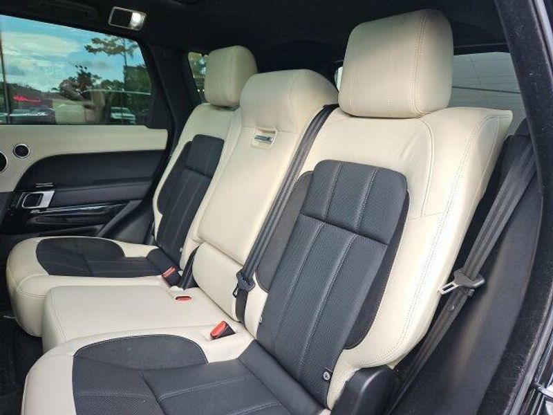 2022 Land Rover Range Rover Sport HST