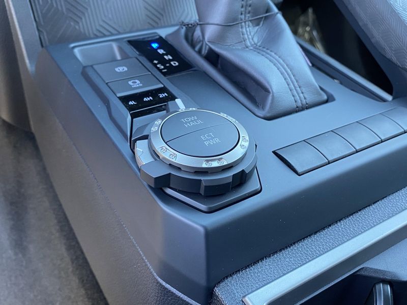 New 2025 Toyota Tacoma SR5Image 19
