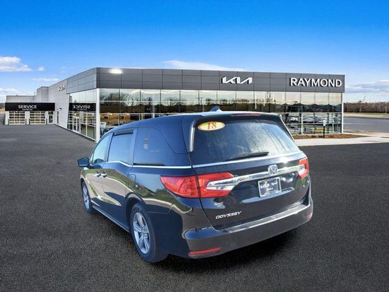 Used 2018 Honda Odyssey EXImage 5