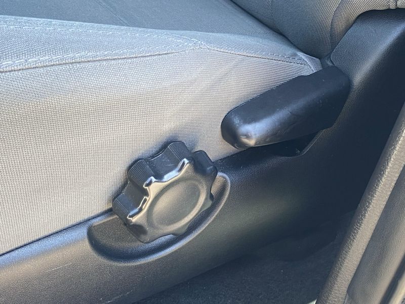 Used 2018 Toyota Tacoma Image 16