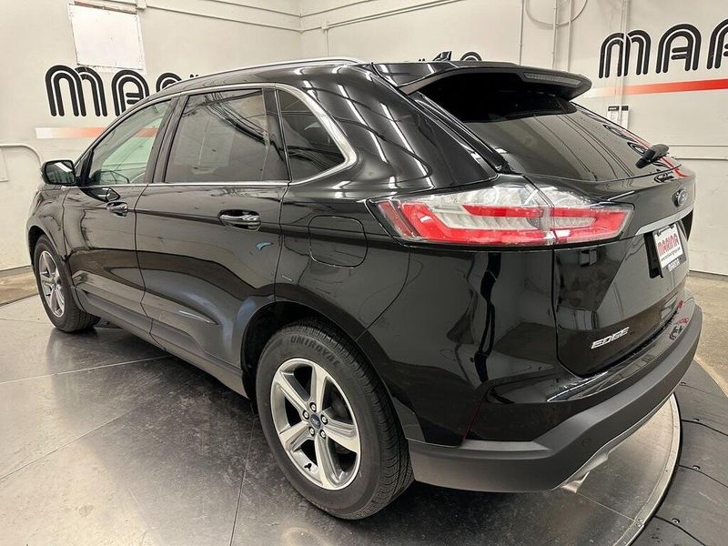 2020 Ford Edge SELImage 13