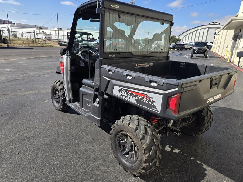 USED 2019 POLARIS RANGER XP 900 EPS SILVER PEARL Image 5