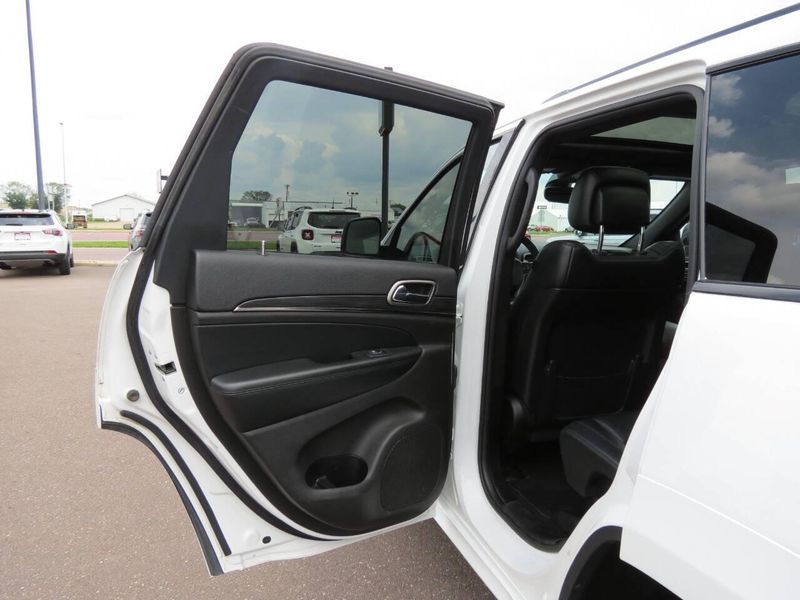 2019 Jeep Grand Cherokee Limited X 4x4 4dr SUVImage 23