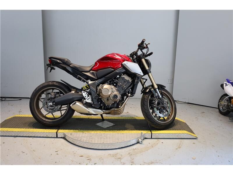 Used 2019 Honda CB650R ABS Image 3