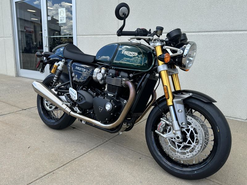 2025 Triumph THRUXTON RS FEImage 1