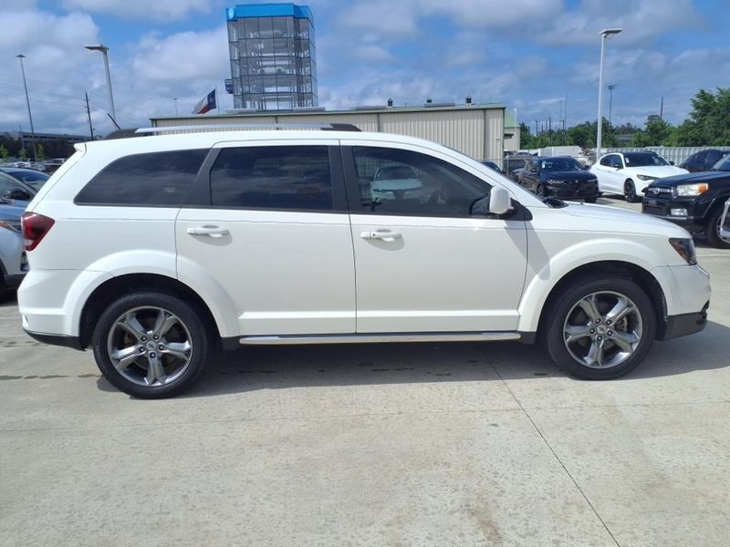 2018 Dodge Journey CrossroadImage 9