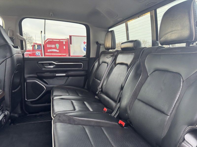 2022 RAM 1500 LaramieImage 11