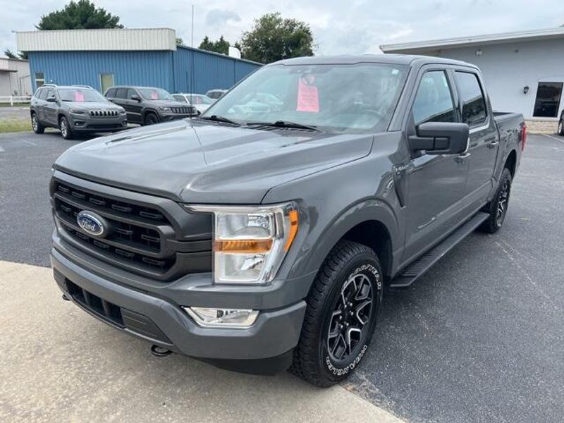 2021 Ford F-150 XLTImage 3