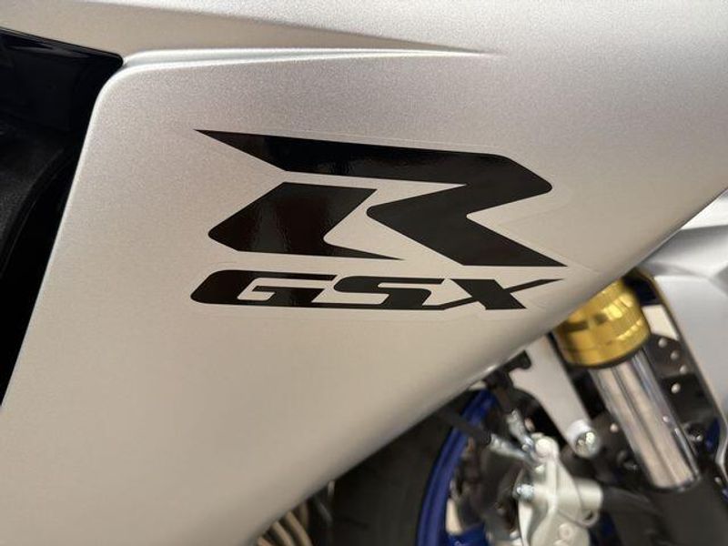 New 2026 Suzuki GSX-R750 Image 27