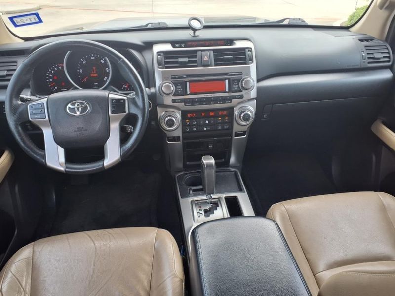 2011 Toyota 4Runner LimitedImage 13