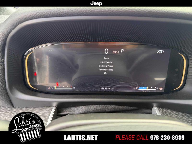 2022 Jeep Wagoneer Series III photo 19