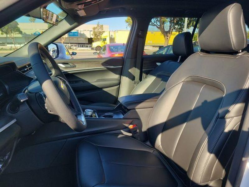 New 2026 Jeep Grand Cherokee Limited 4x2