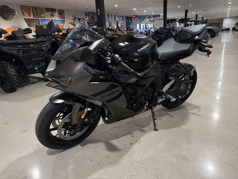 New 2026 Kawasaki NINJA ZX-6R Image 13