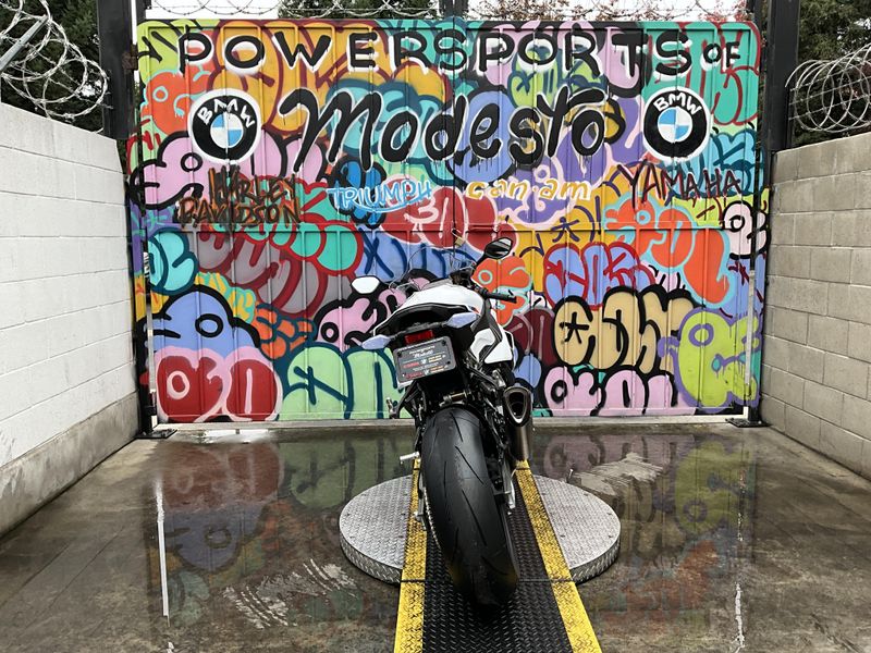 New 2026 BMW S 1000 RR Image 6