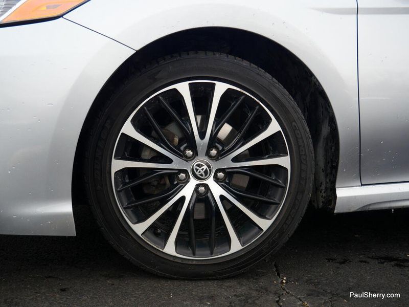 Used 2020 Toyota Camry SE