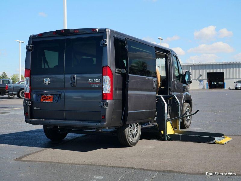 New 2024 RAM Promaster 1500 Slt+ Cargo Van Low Roof 136' Wb