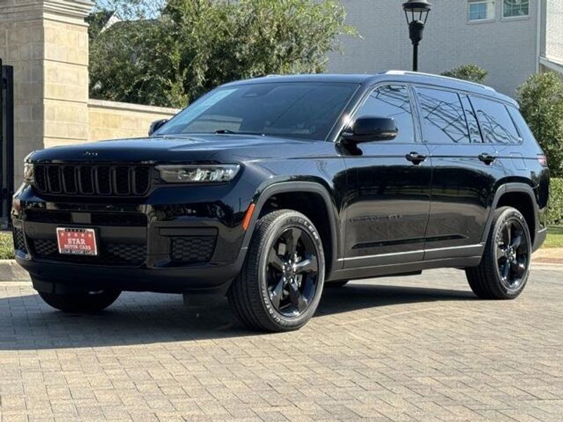 2023 Jeep Grand Cherokee L AltitudeImage 16