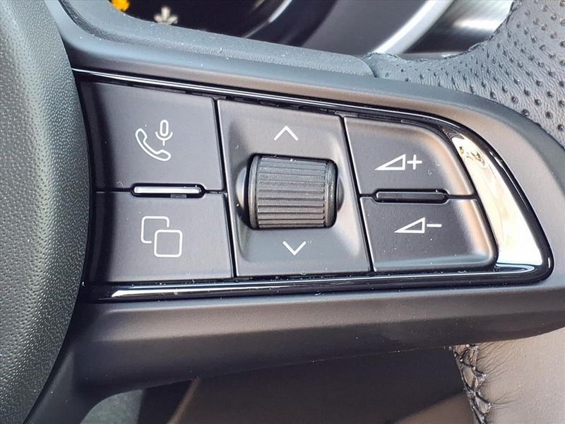 New 2026 Alfa Romeo Stelvio SprintImage 23