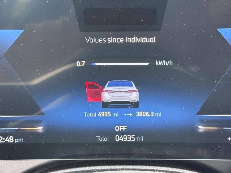 2024 BMW i5 eDrive40Image 24