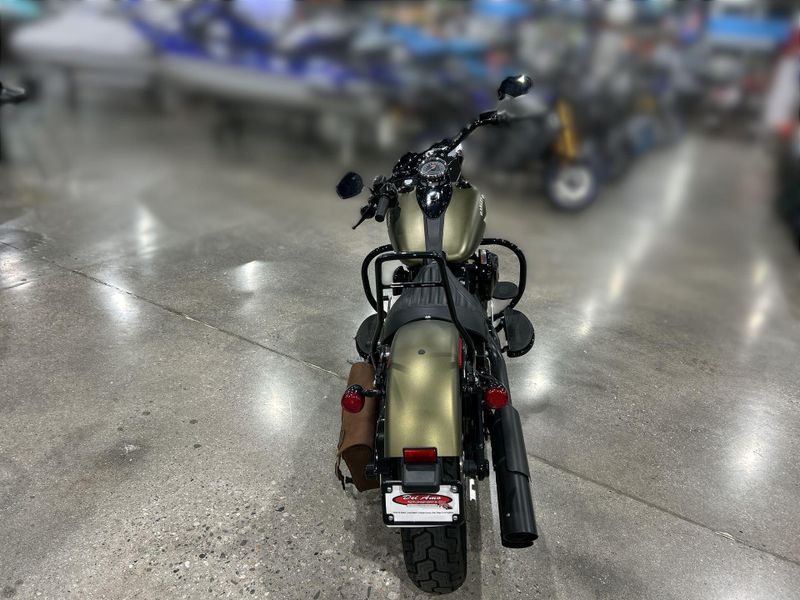 2016 Harley-Davidson SOFTAIL SLIM Image 12