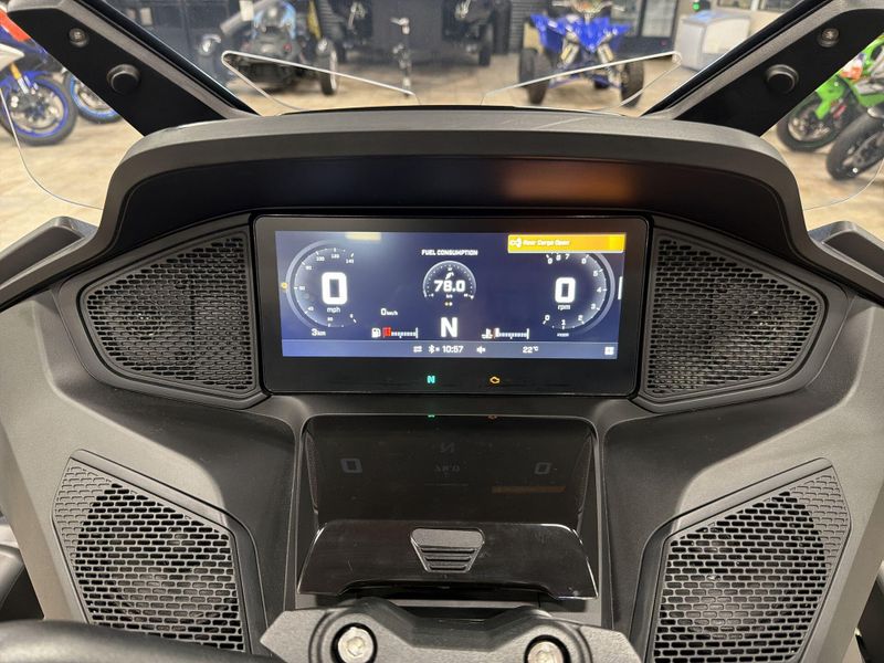 New 2025 Can-Am SPYDER RT LIMITED (SE6) Image 19