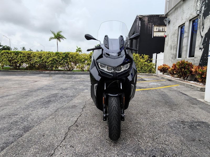 2022 BMW C 400 GT Image 3