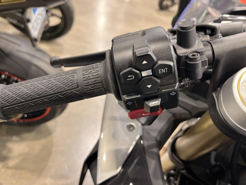 New 2025 CFMOTO 450SS Image 10