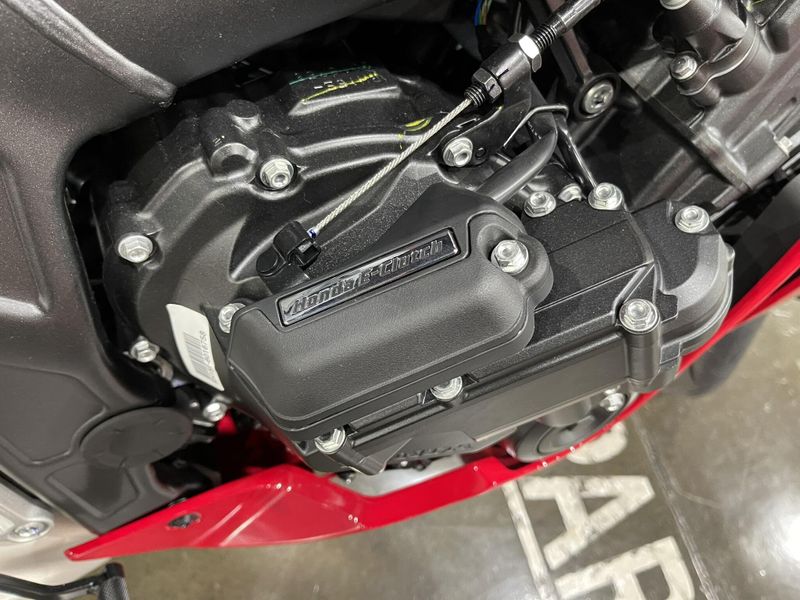 New 2024 Honda CBR650R ABS Image 3