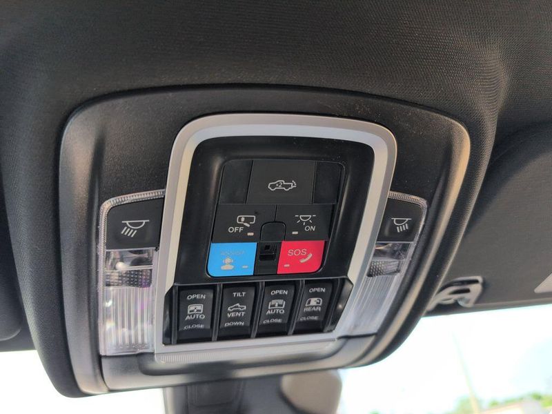 2025 RAM 1500 Rebel Crew Cab 4x4 5