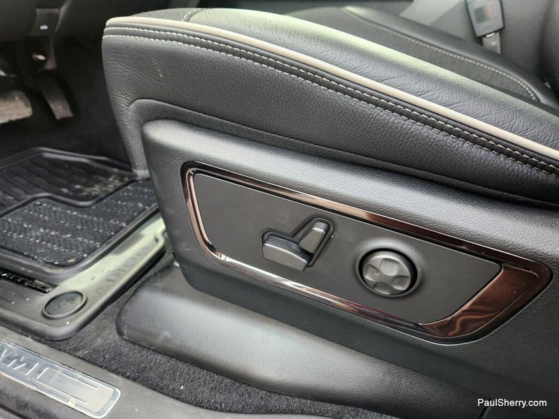 New 2026 RAM 1500 Limited Crew Cab 4x4 5'7' Box