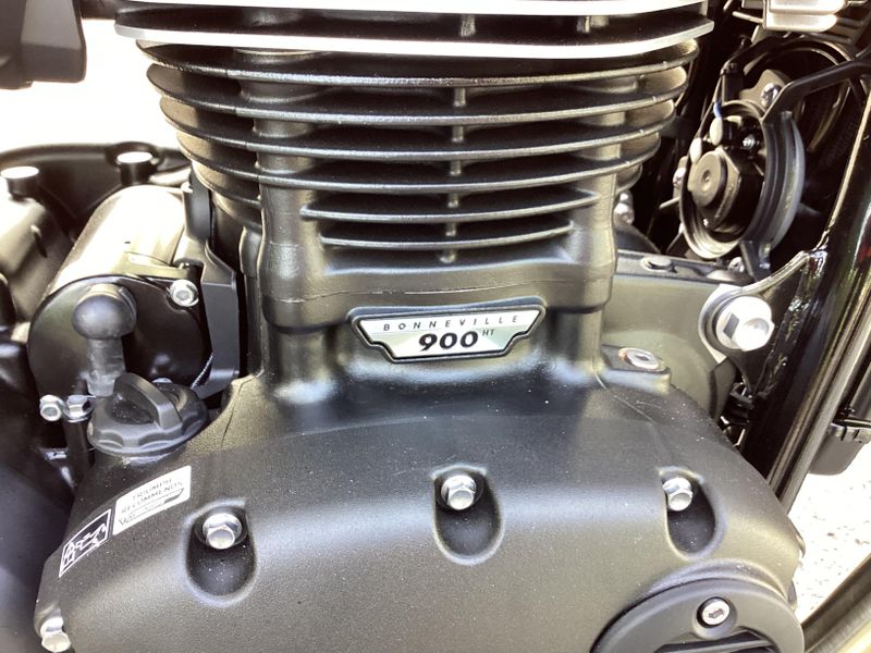 2025 Triumph Speed Twin 900 Base 