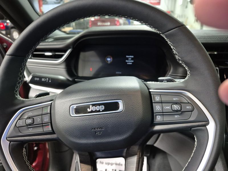 2024 Jeep Grand Cherokee L LimitedImage 30