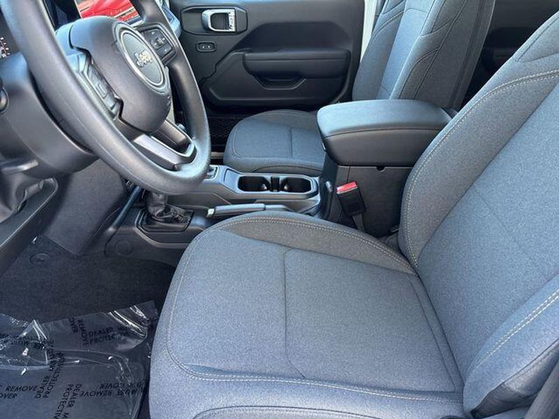 New 2026 Jeep Wrangler 4-door SportImage 16
