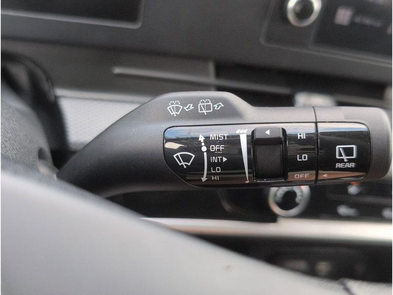 Used 2024 Kia Sportage LXImage 24