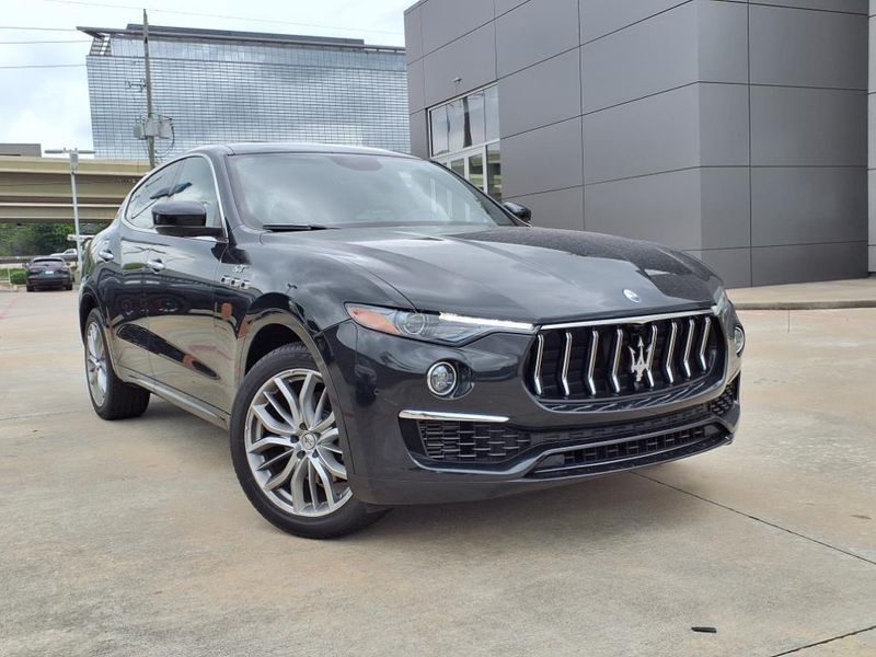 2022 Maserati Levante GTImage 1