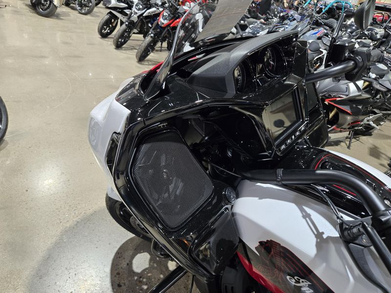 2025 Indian Motorcycle CHALLENGER ELITE 49ST Image 20