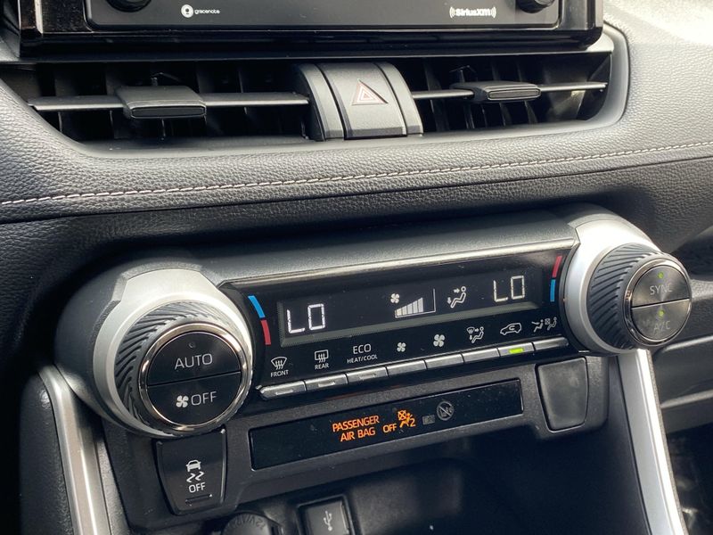 2022 Toyota RAV4 LEImage 23