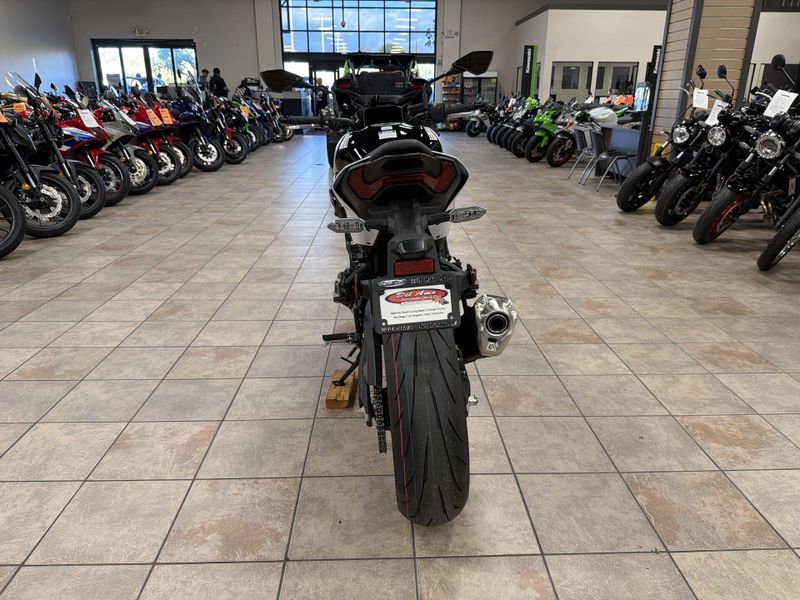 New 2026 Kawasaki Z900 ABS Image 16