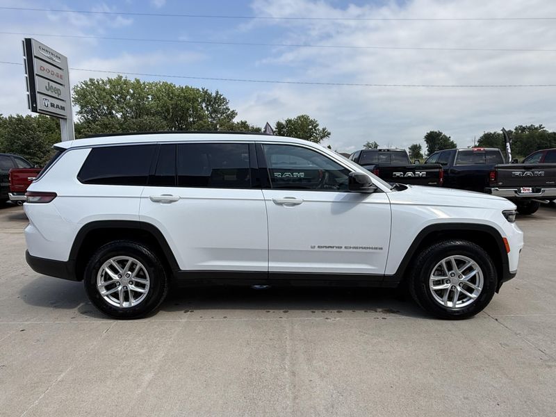 Used 2025 Jeep Grand Cherokee L LaredoImage 35