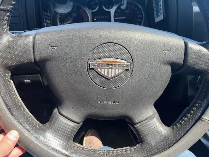 Used 2008 Hummer H3 SUV AlphaImage 7