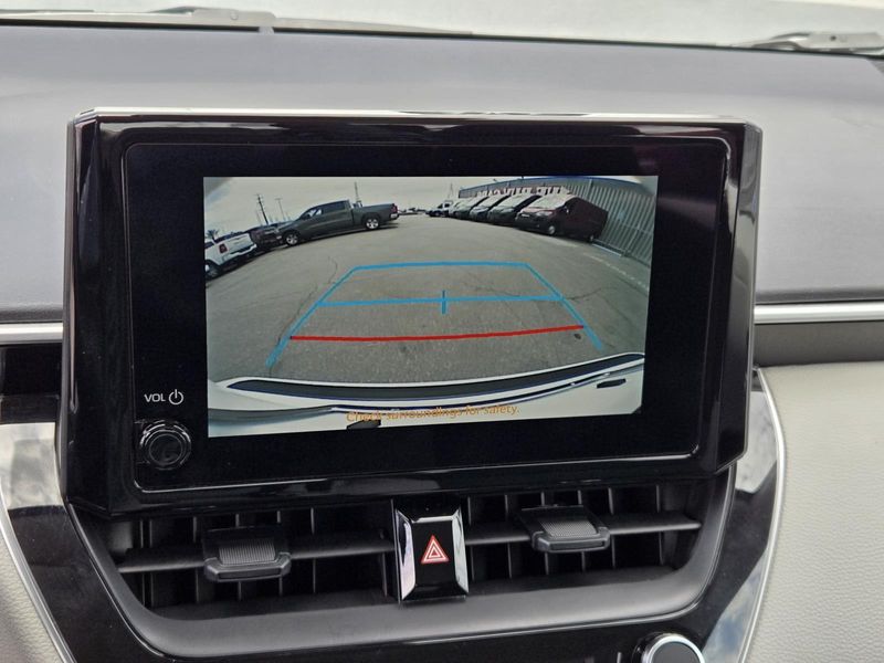 Used 2025 Toyota Corolla LE CVT (Natl)